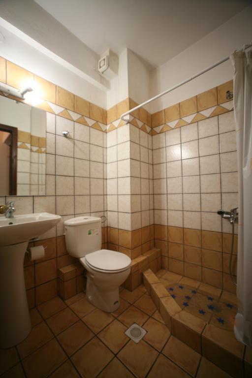 Fretzato Apart otel Eláti Oda fotoğraf